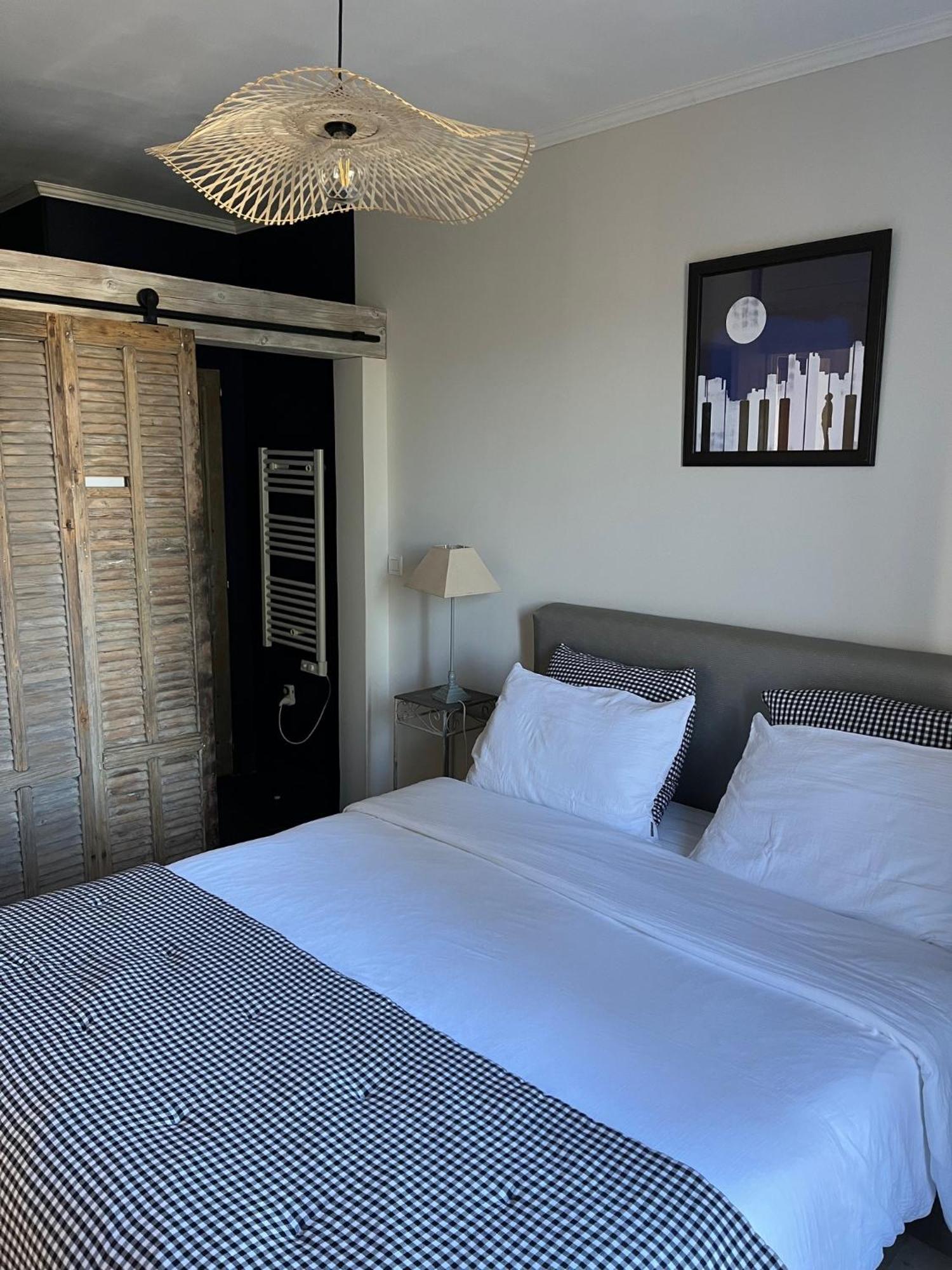 Le Clos Du Jas Bed & Breakfast